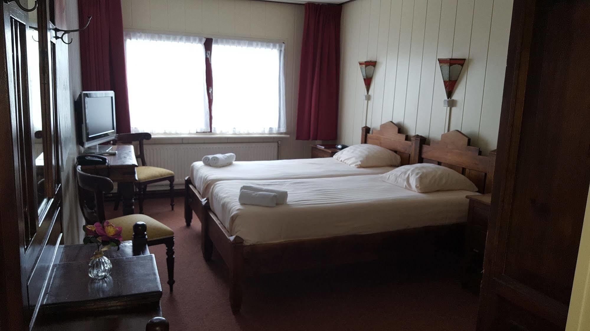 Hotel Wienerhof デン・ヘルダー エクステリア 写真