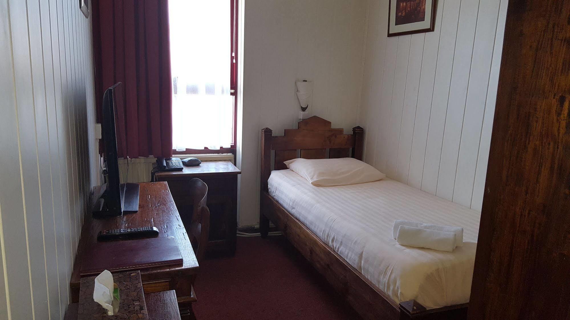 Hotel Wienerhof デン・ヘルダー エクステリア 写真